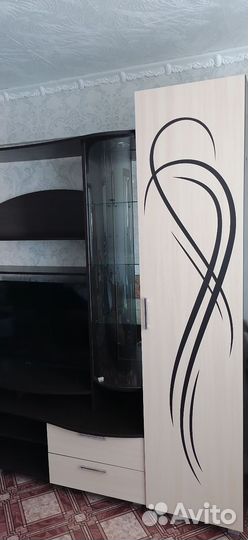 Стенка в гостиную