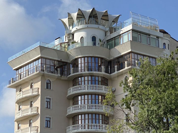 4-к. квартира, 160,1 м², 8/9 эт.