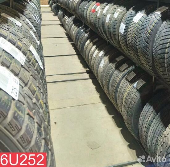Kumho Ecsta HS51 215/55 R17 90M
