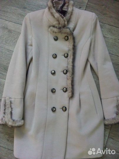 Пальто осеннее