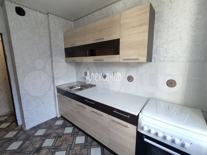 2-к. квартира, 52 м², 6/12 эт.