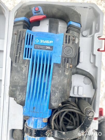 Аренда отбойный молоток зубр. Бетонолом