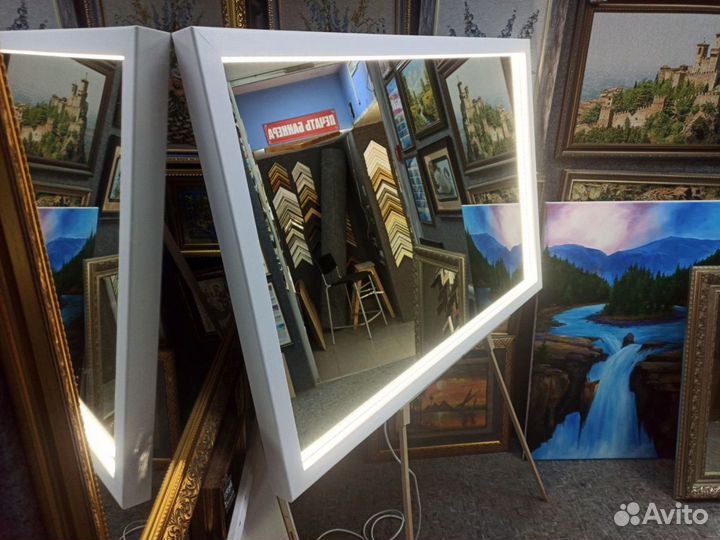 Зеркало с боковой подсветкой размер 80*120см