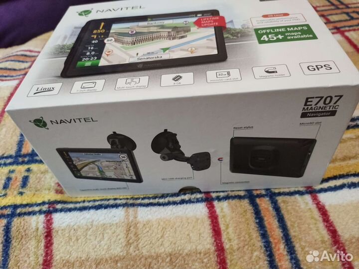 Новый GPS Навигатор Navitel E707 Magnetic