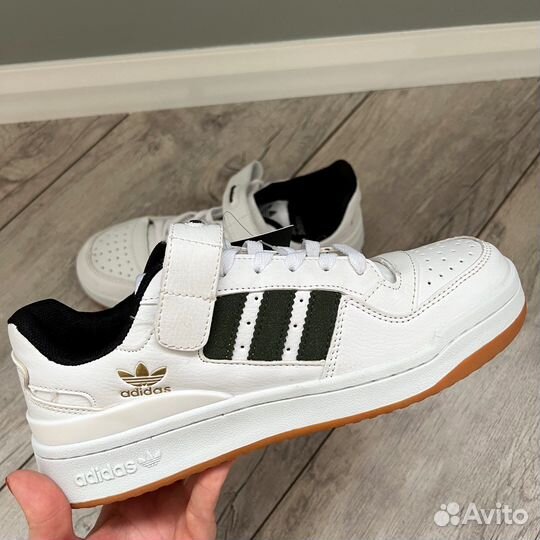 Кроссовки adidas мужские