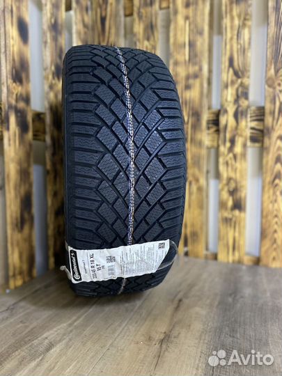Continental ContiVikingContact 7 225/45 R18 95T