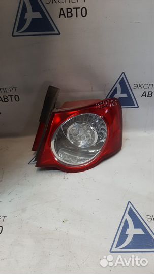 Фонарь задний правый Volkswagen Passat, B6 2010
