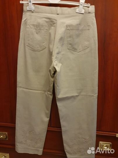 Капри женские светло-серые