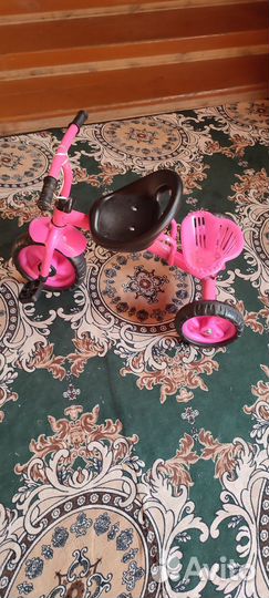 Детский трехколесный велосипед бу