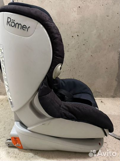 Автомобильное кресло britax romer