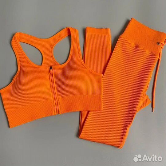 Безшовный комплект для спортзала