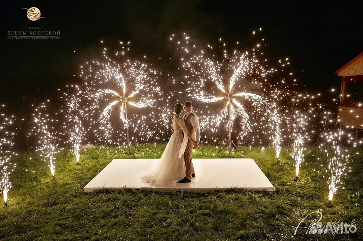 Тяжелый дым, холодные фонтаны, горка шомпанского