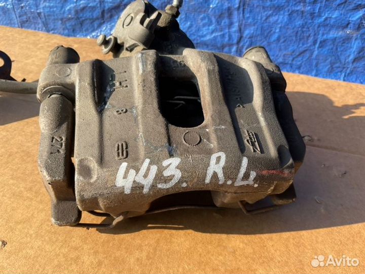 Суппорт задний левый Ford Focus C346 hatchback