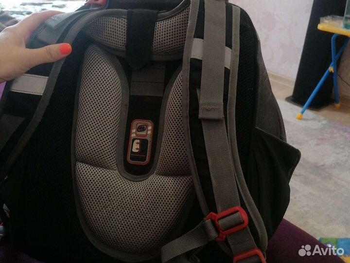 Рюкзак школьный для мальчика ортопедический