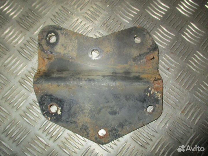 Кронштейн крепления ящика акб правый KAMAZ 6580370