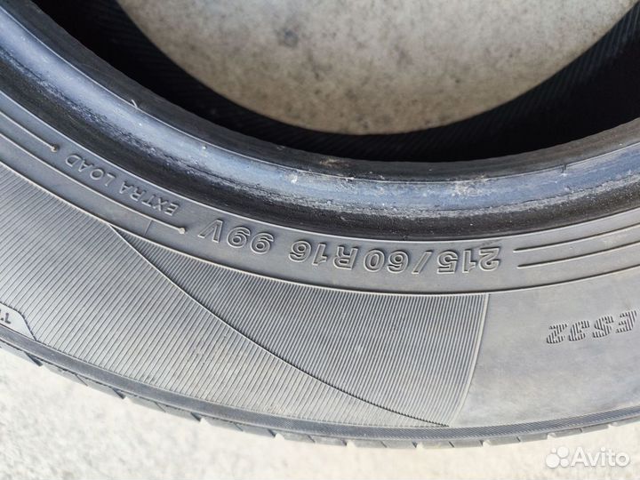 Yokohama BluEarth-ES ES32 215/60 R16 99V