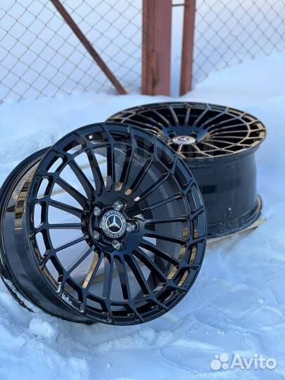 Диски R22 Mercedes Black разноширокие
