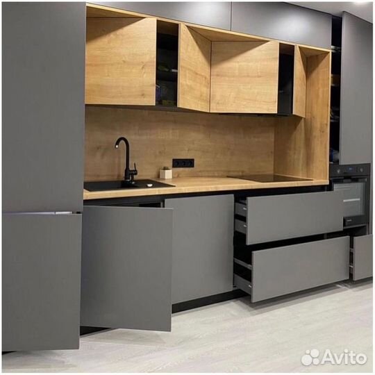 Кухонный гарнитур любой сложности