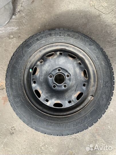 Зимняя резина с дисками Kumho 175/65/14 4 шт