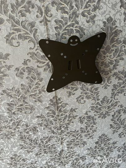 Кронштейн для телевизора