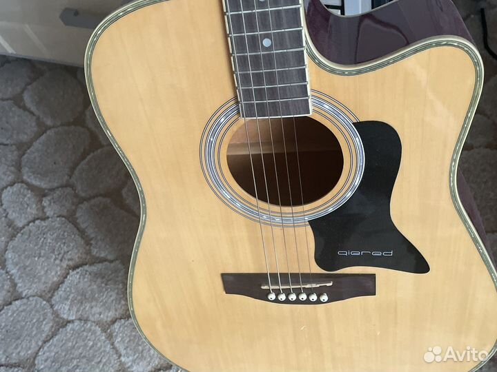 Гитара qiered
