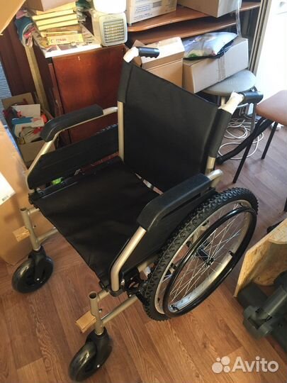 Инвалидная коляска новая