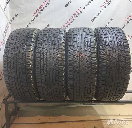 Maxxis MA-STL Presa Ice 215/55 R17 93L