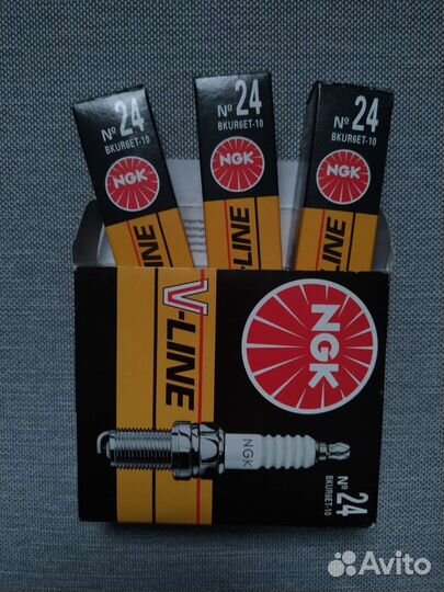 Свеча зажигания bkur6et-10 V-line24 NGK 3045