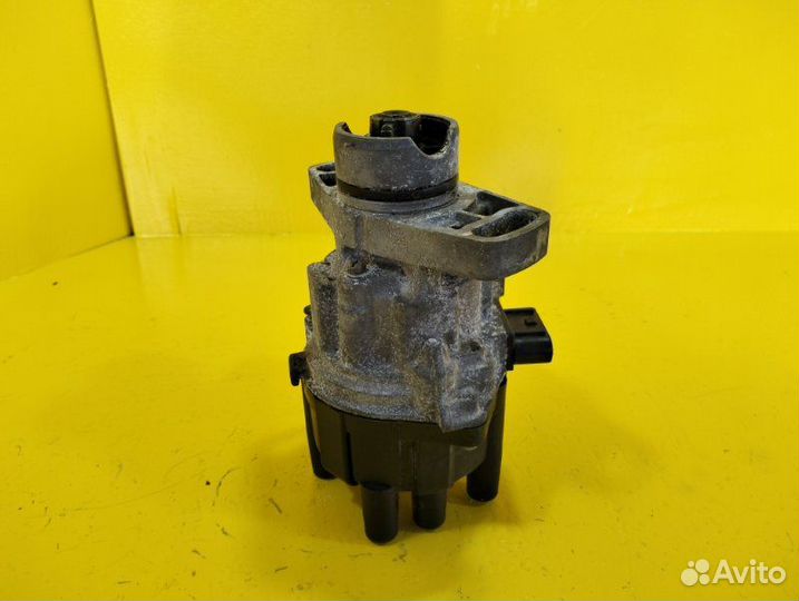 Трамблер Mitsubishi Galant E53A 6A11 1993