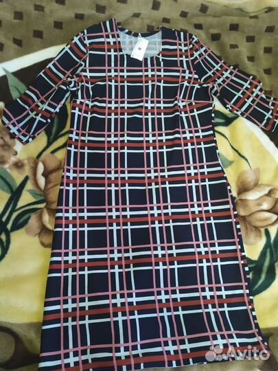 Платья женские новые