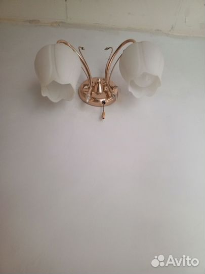 Настенный светильник бра