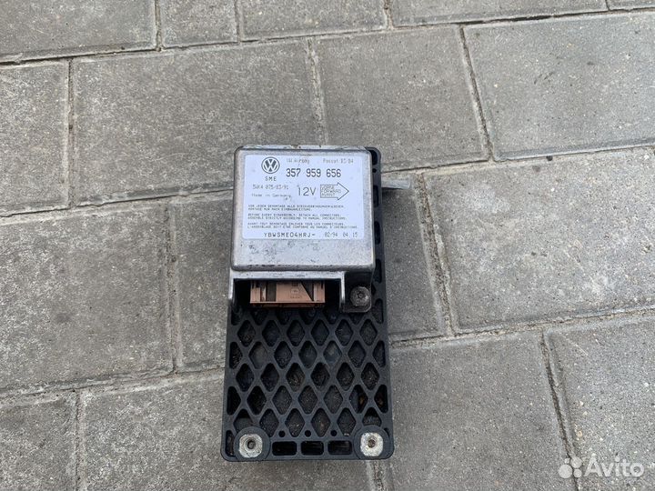 Блок управления Airbag SRS Фольксваген Пассат Б4