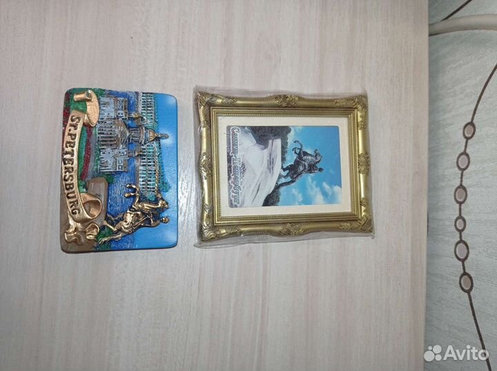 Магниты на холодильник