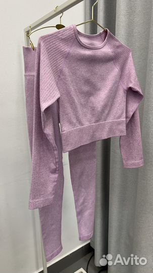 Костюм для фитнеса