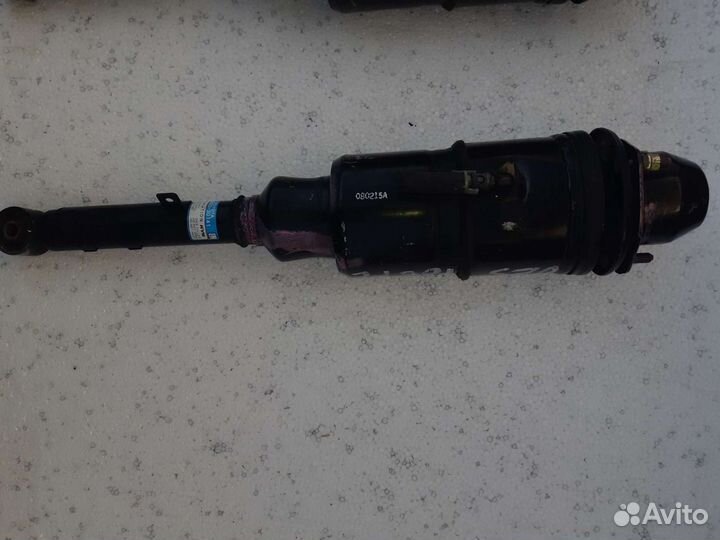 Пневмостойки toyota crown majesta uzs186/187