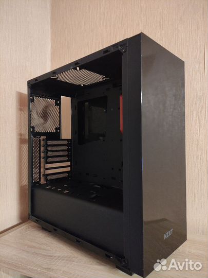 Корпус для компьютера nzxt S340 и водянка