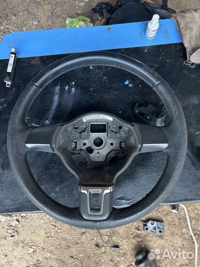 Volkswagen jetta 6 руль
