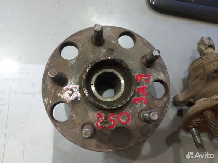 Ступица задняя Lexus Is250