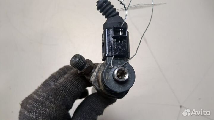 Форсунка топливная Audi Q5, 2011