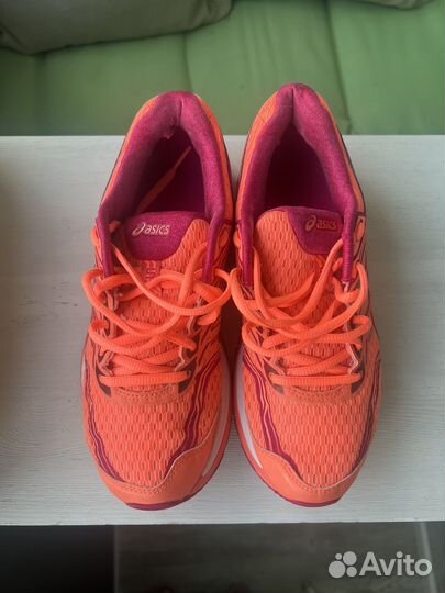 Спортивные кроссовки Asics GT-2000 38,5р