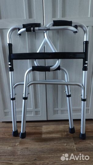 Ходунки для взрослых инвалидов
