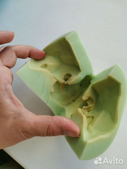 Форма силиконовая для свечей Тигр на камне