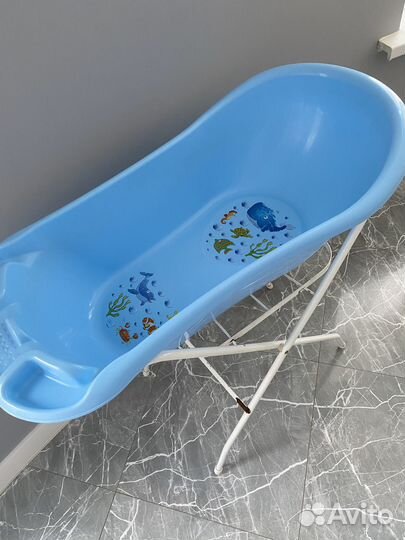 Детская ванночка с подставкой