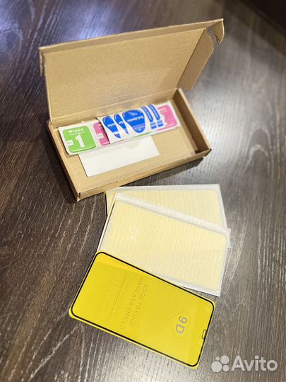 Защитное стекло iPhone 11 pro max