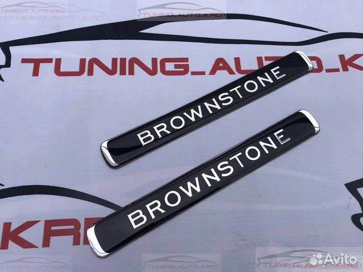 Эмблема Toyota Land Cruiser 200 S8802