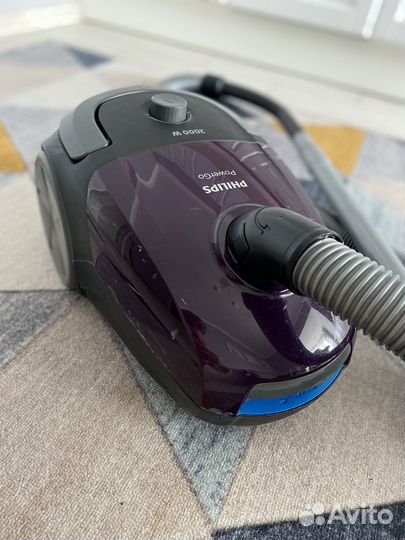 Пылесос Philips power go 2000w