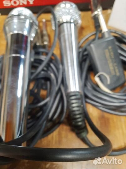 Три микрофона для караоке.Новые и б/у