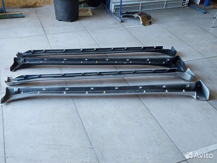 Накладка порога Toyota Land Cruiser 200