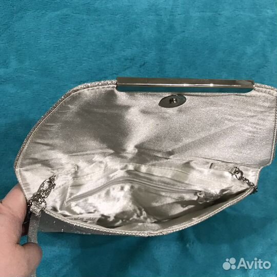 Клатч серебряный