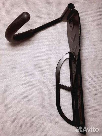 Велосипедный настенный крюк